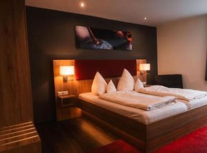 Landhotel Und Weingasthof Schwarzer Adler | Wiesenbronn