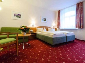 Hotel Goldner Stern Sternla | Wiesenttal