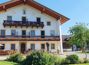 Ferienwohnung Nr Mit Südbalkon | Seeon-Seebruck
