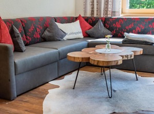 Viktoria Lodges | Bach