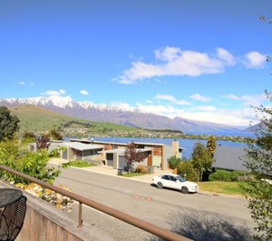 Earnslaw 