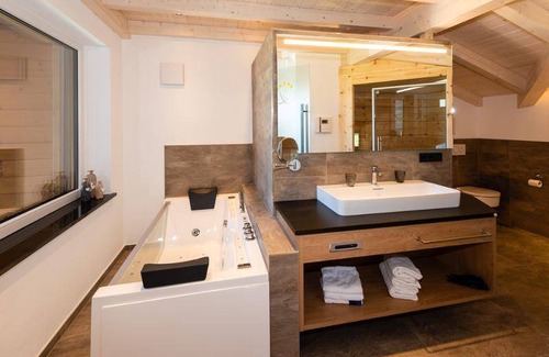 Blachendorf Apartment | 100 m² Apartment ∙ 2 bedrooms ∙ 4 guests