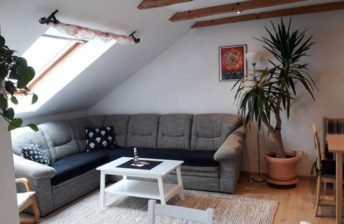 Eggenthall Apartment | 100 m² Apartment ∙ 3 bedrooms ∙ 9 guests