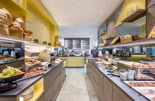 Seefeld in Tirol Apartment | 100 m² Serviced apartment ∙ 3 bedrooms ∙ 15 guests