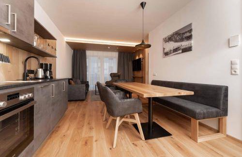 Serfaus Apartment | 100 m² Serviced apartment ∙ 2 bedrooms ∙ 8 guests