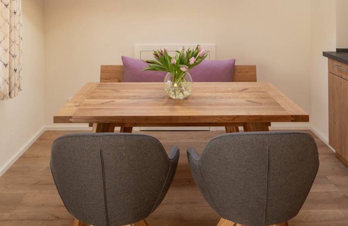 Schwangau Apartment | 104 m² Apartment ∙ 2 bedrooms ∙ 4 guests