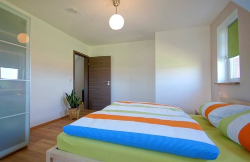 Schwarzenbach House | 110 m² House ∙ 2 bedrooms ∙ 5 guests