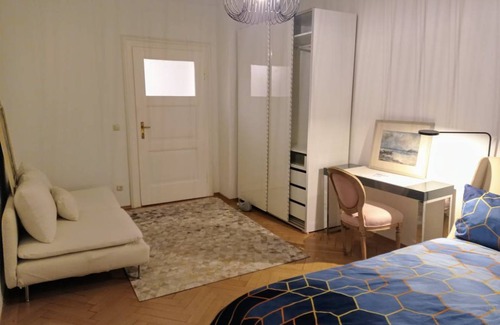 Au-Haidhausen Resort | 110 m² Private room ∙ 1 bedroom ∙ 1 guest