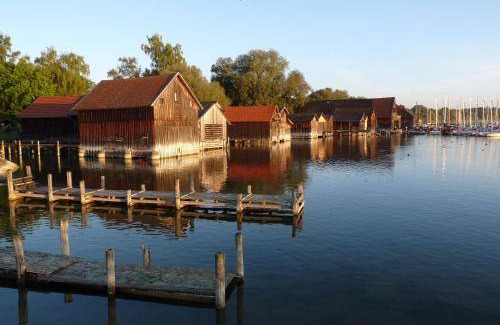 Utting am Ammersee Apartment | 115 m² Apartment ∙ 2 bedrooms ∙ 5 guests