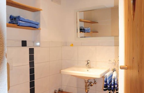 Schwarzach b. Nabburg Apartment | 117 m² Apartment ∙ 3 bedrooms ∙ 9 guests