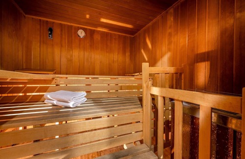 Maurach Hotel | 12 m² Hotel ∙ 1 bedroom ∙ 1 guest