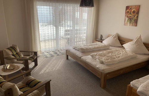 Philippsreut Apartment | 120 m² Apartment ∙ 1 bedroom ∙ 10 guests