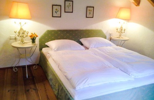 Obsteig Apartment | 120 m² Apartment ∙ 2 bedrooms ∙ 4 guests