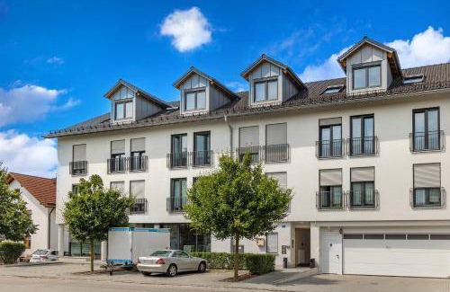 Ebersberg District Apartment | 120 m² Apartment ∙ 3 bedrooms ∙ 8 guests