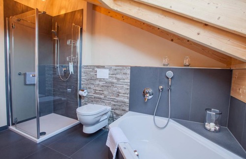 Farchant Apartment | 120 m² Apartment ∙ 3 bedrooms ∙ 6 guests