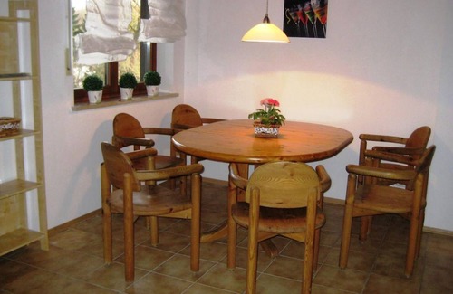 Furstenfeldbruck District Apartment | 120 m² Apartment ∙ 4 bedrooms ∙ 7 guests