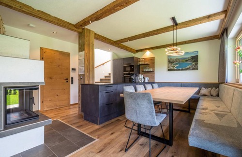 Zillertal House | 120 m² House ∙ 5 bedrooms ∙ 11 guests