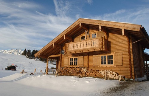 Seefeld in Tirol Cabin | 120 m² Cabin ∙ 3 bedrooms ∙ 6 guests