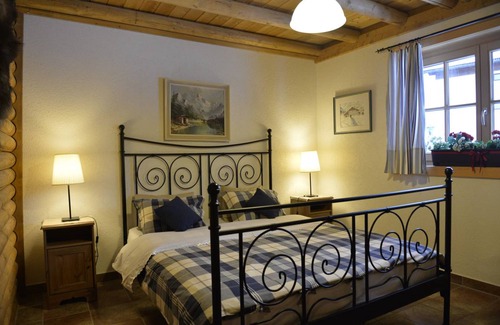Seefeld in Tirol Cabin | 120 m² Cabin ∙ 3 bedrooms ∙ 6 guests