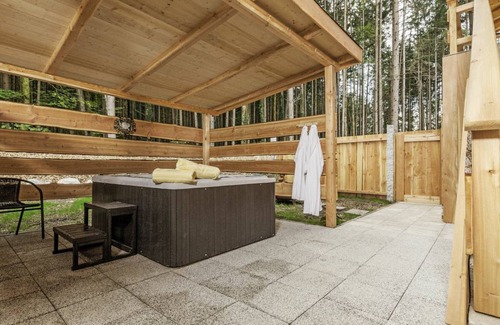Ainring Ski Chalet | 120 m² Chalet ∙ 2 bedrooms ∙ 4 guests