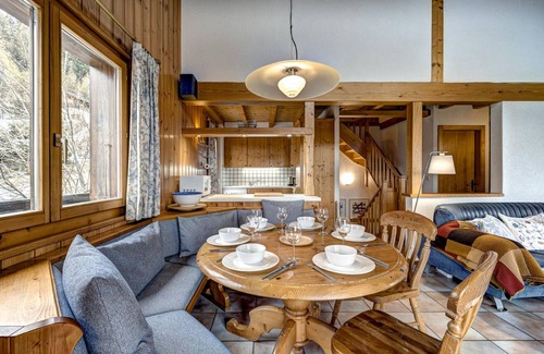 Riddes House | 120 m² House ∙ 3 bedrooms ∙ 8 guests