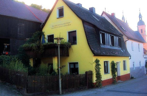 Goessweinstein House | 120 m² House ∙ 4 bedrooms ∙ 9 guests