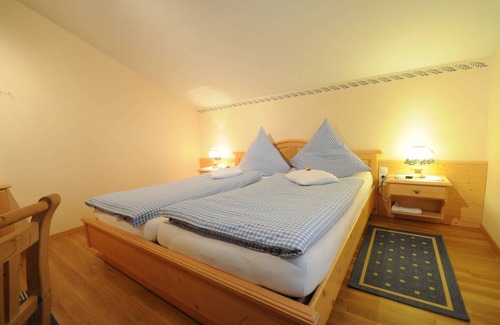 Seeon-Seebruck Apartment | 130 m² Apartment ∙ 3 bedrooms ∙ 6 guests