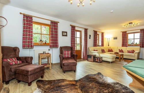 Entfelden House | 130 m² House ∙ 3 bedrooms ∙ 6 guests