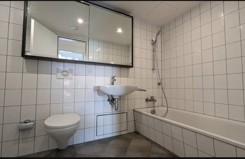 Untergiesing Resort | 135 m² Private room ∙ 1 bedroom ∙ 7 guests