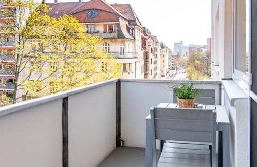 Mitte Apartment | 140 m² Apartment ∙ 2 bedrooms ∙ 6 guests