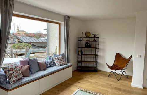 Chieming Apartment | 140 m² Apartment ∙ 2 bedrooms ∙ 6 guests