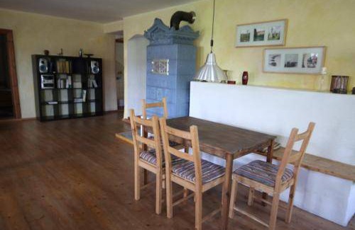 Ebersberg District Apartment | 140 m² Apartment ∙ 1 bedroom ∙ 5 guests