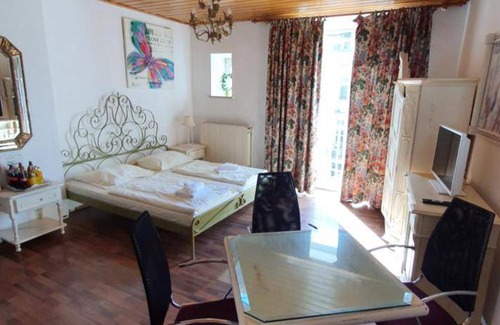 Angerviertel Bed & Breakfast | 15 m² Bed and breakfast ∙ 127 guests
