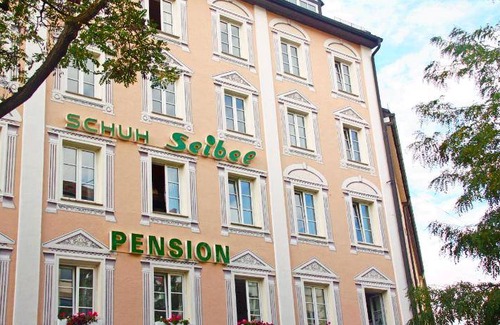 Angerviertel Bed & Breakfast | 15 m² Bed and breakfast ∙ 127 guests