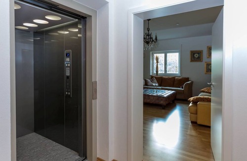 Weissbach Apartment | 150 m² Apartment ∙ 2 bedrooms ∙ 6 guests