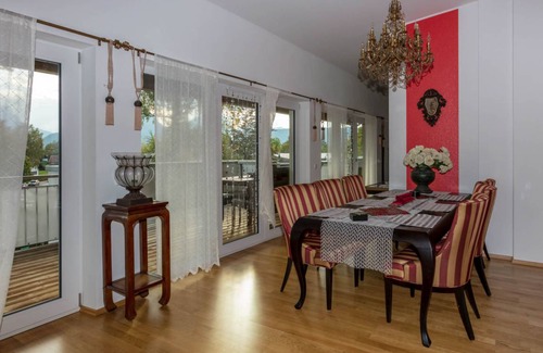 Weissbach Apartment | 150 m² Apartment ∙ 2 bedrooms ∙ 6 guests
