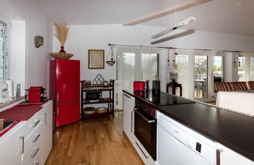 Weissbach Apartment | 150 m² Apartment ∙ 2 bedrooms ∙ 6 guests