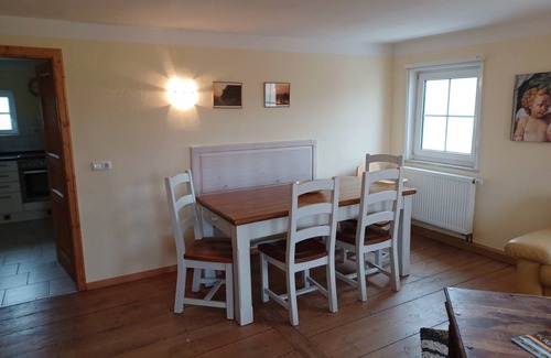 Neunburg vorm Wald House | 150 m² House ∙ 4 bedrooms ∙ 8 guests