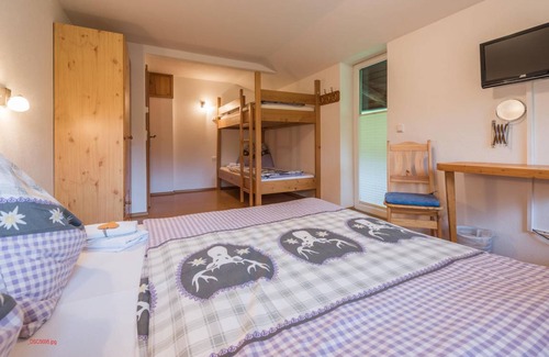 Oberhausen House | 150 m² House ∙ 4 bedrooms ∙ 13 guests