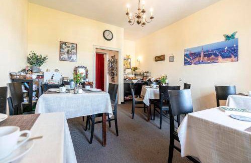 Universitat Bed & Breakfast | 18 m² Bed and breakfast ∙ 3 guests