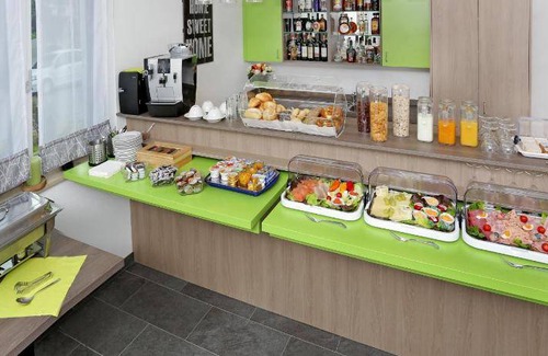 Altdorf Bed & Breakfast | 18 m² Bed and breakfast ∙ 3 guests