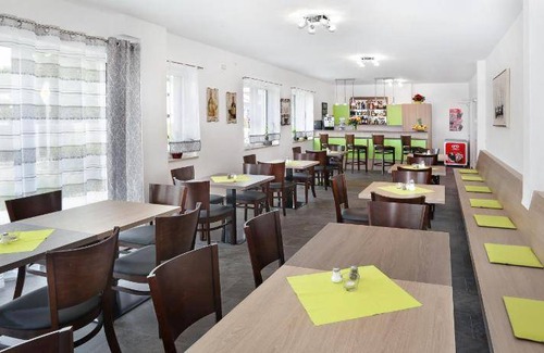 Altdorf Bed & Breakfast | 18 m² Bed and breakfast ∙ 3 guests