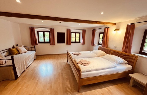 Brannenburg Apartment | 180 m² Apartment ∙ 3 bedrooms ∙ 8 guests