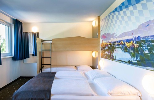 Schwabing-Freimann Hotel | 19 m² Hotel ∙ 4 guests