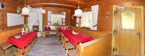 Brandberg Ski Chalet | 190 m² Chalet ∙ 5 bedrooms ∙ 12 guests