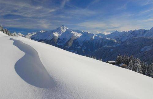 Brandberg Ski Chalet | 190 m² Chalet ∙ 5 bedrooms ∙ 12 guests