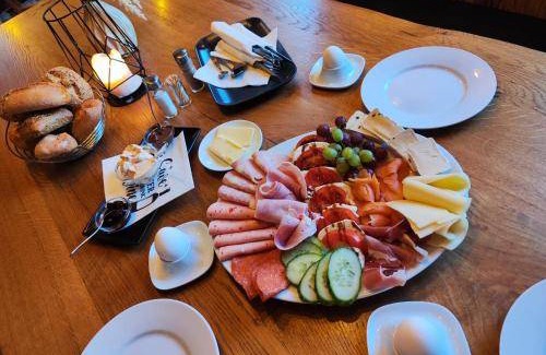 Donauwoerth Bed & Breakfast | 20 m² Bed and breakfast ∙ 2 guests