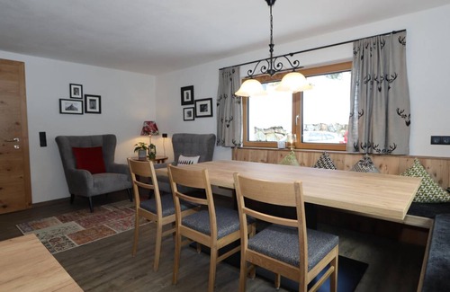 Pettneu am Arlberg House | 200 m² House ∙ 6 bedrooms ∙ 13 guests