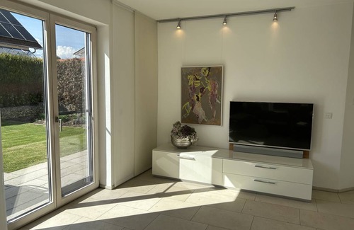 Riedenburg House | 200 m² House ∙ 2 bedrooms ∙ 4 guests
