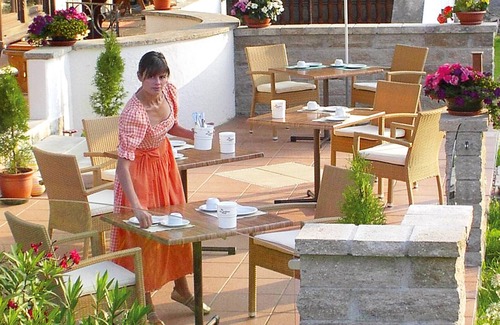 Reit im Winkl Apartment | (21) Two-room vacation apartment 50 sqm, bathroom/WC, kitchen, balcony